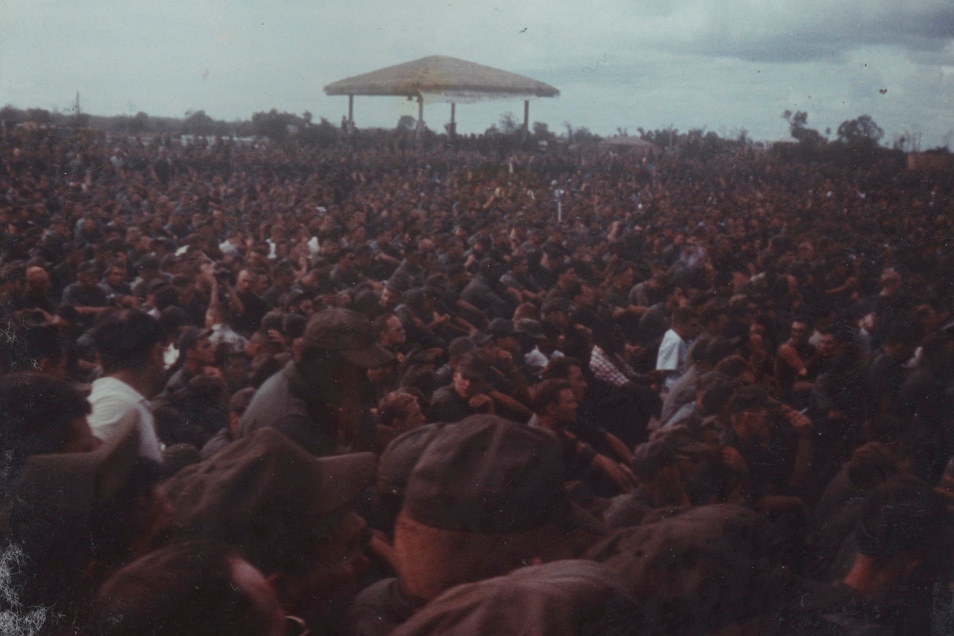 Aviator recalls two tours in Vietnam