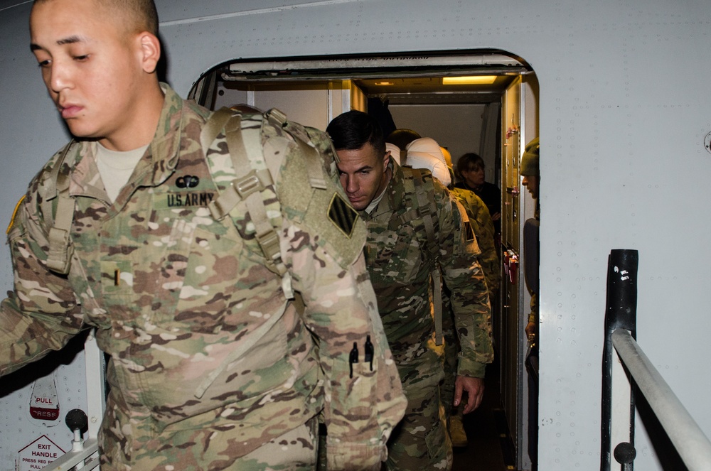 U.S. Soldiers from 3rd Battalion, 69th Armor Regiment arrive in Lithuania