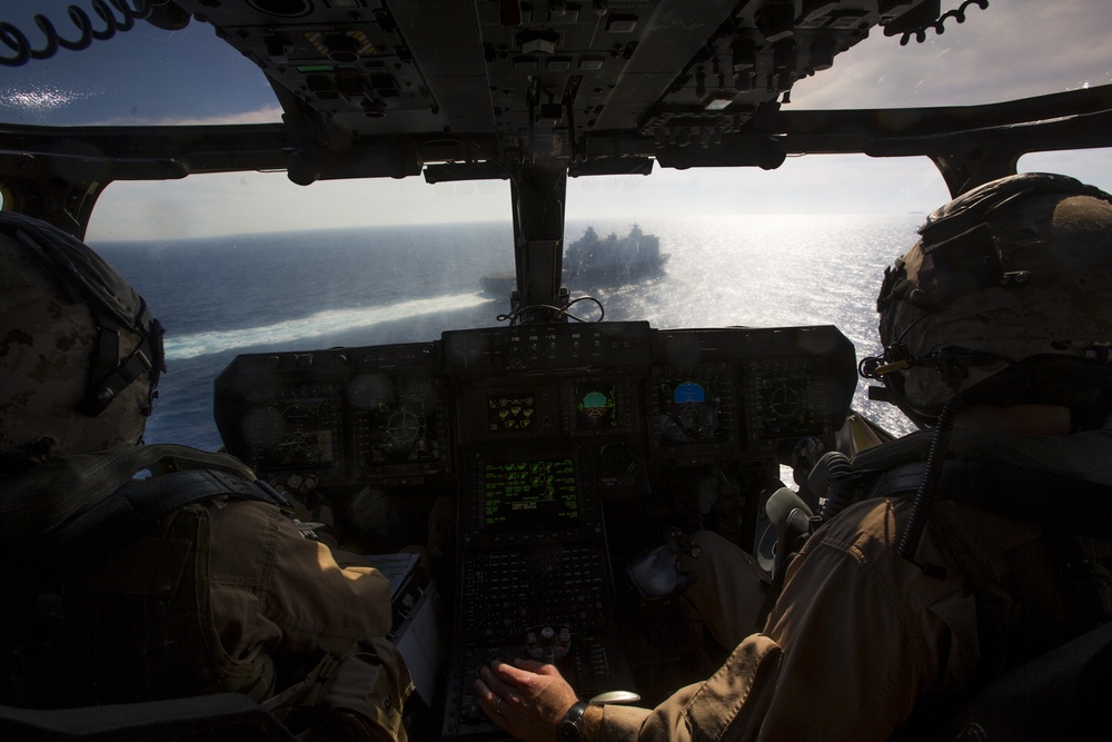 U.S. lands Osprey on Dutch amphibious warfare ship