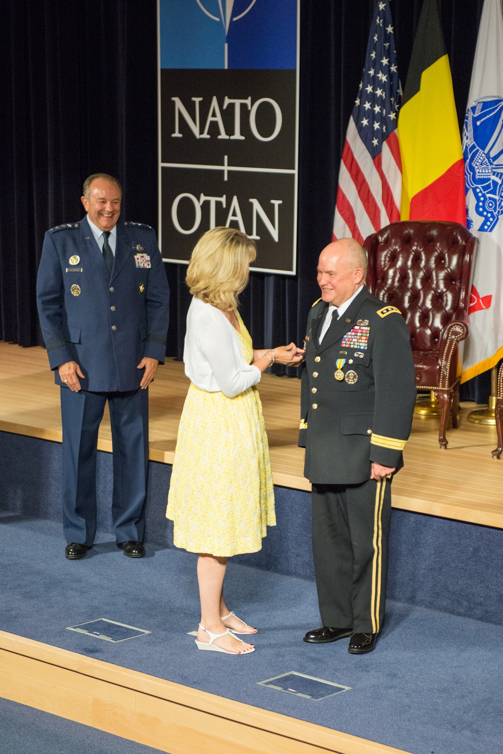 Lt. Gen. Hogg, USNMR, retirement ceremony
