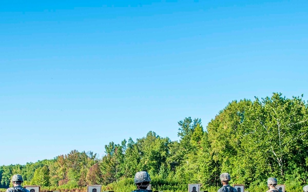 The Army Public Health Center conducts August 2015 qualifying range