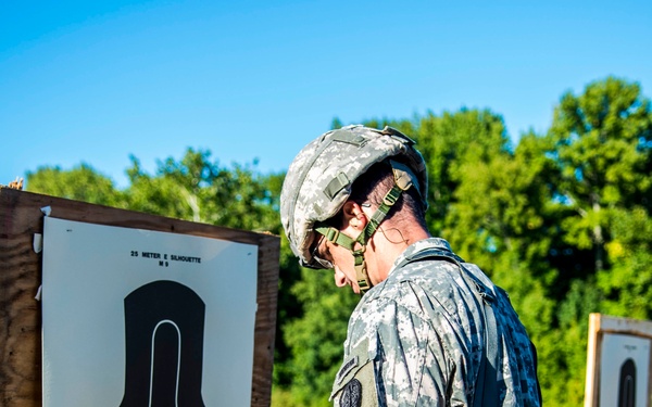 Army Public Health Center conducts August 2015 qualifying range