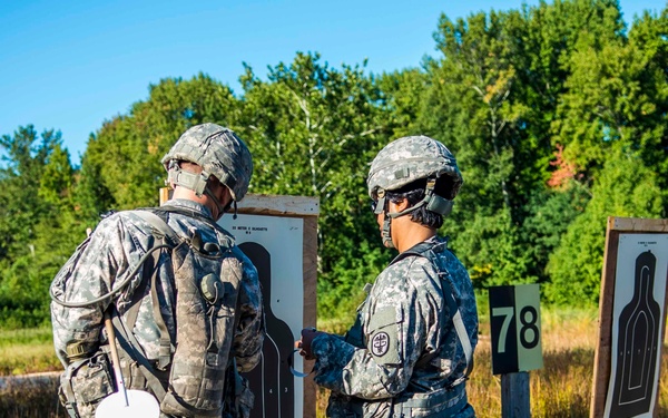 The Army Public Health Center conducts August 2015 qualifying range