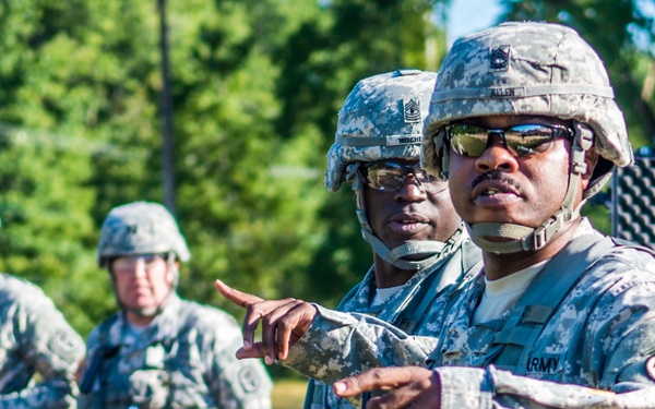 The Army Public Health Center conducts August 2015 qualifying range.