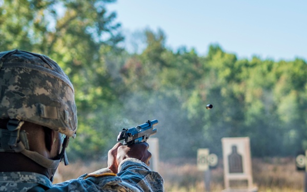 The Army Public Health Center conducts August 2015 qualifying range.