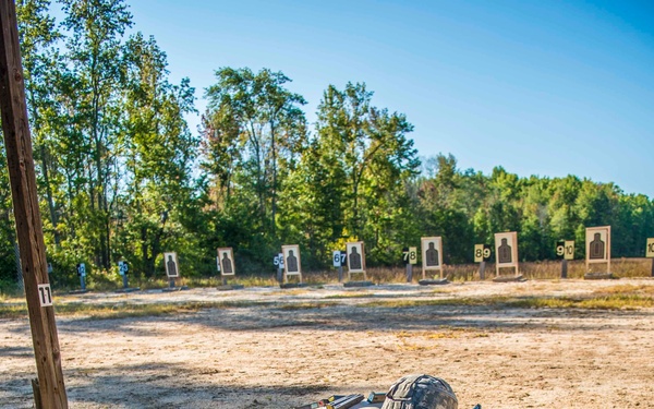 The Army Public Health Center conducts August 2015 qualifying range