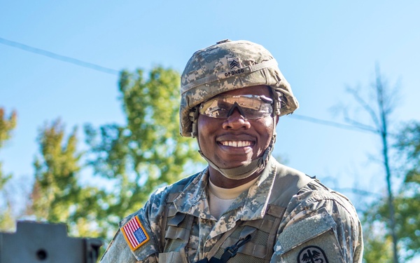 The Army Public Health Center conducts August 2015 qualifying range
