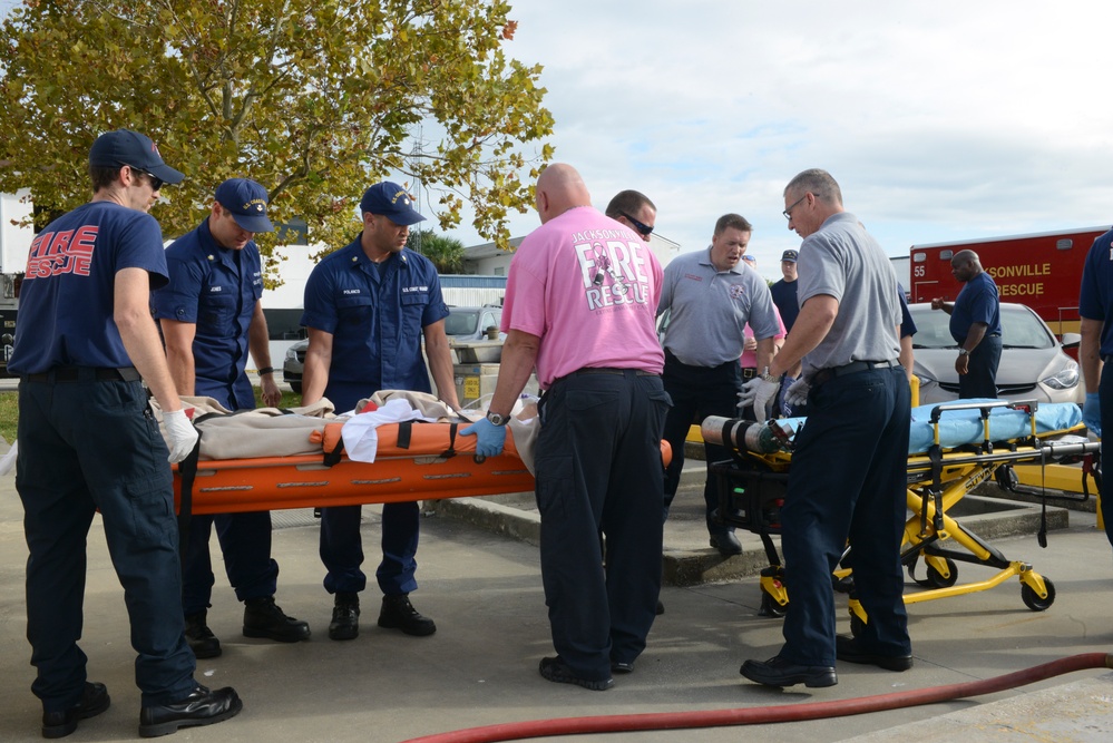 Coast Guard medically evacuates cruise ship passenger