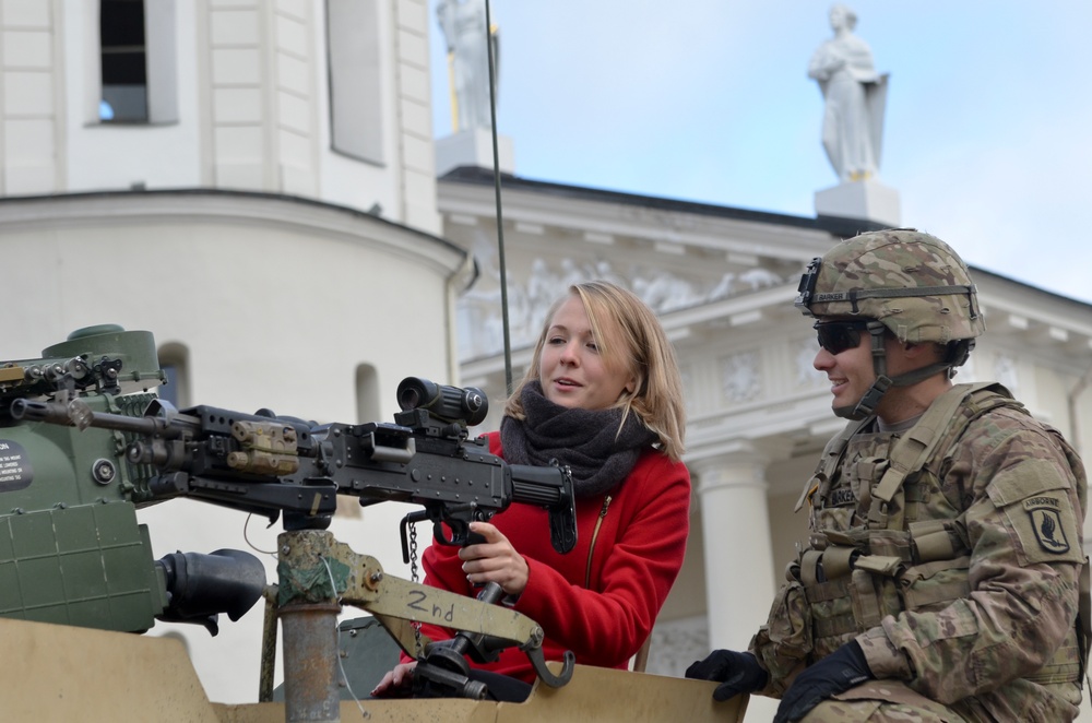 Lithuania-based Sky Soldiers convoy home