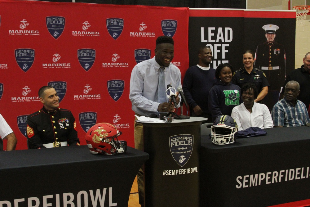 Parkway High School senior selected to play in the Semper Fidelis All-American Bowl