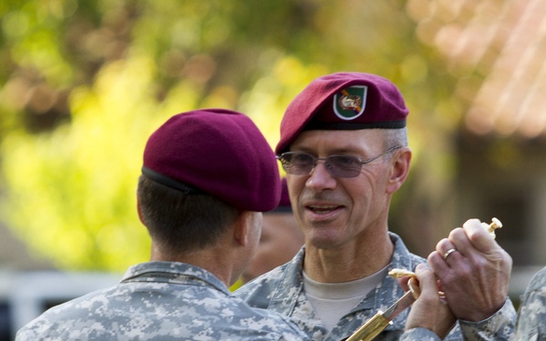 Fort Bragg-based Army Reserve two-star command changes senior enlisted Soldier