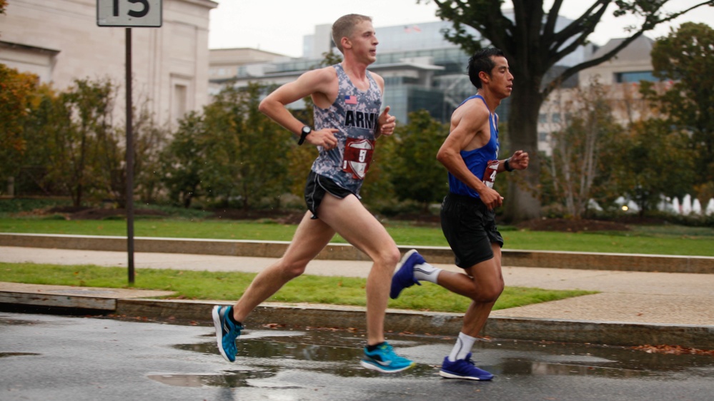 Runners conquer Marine Corps Marathon
