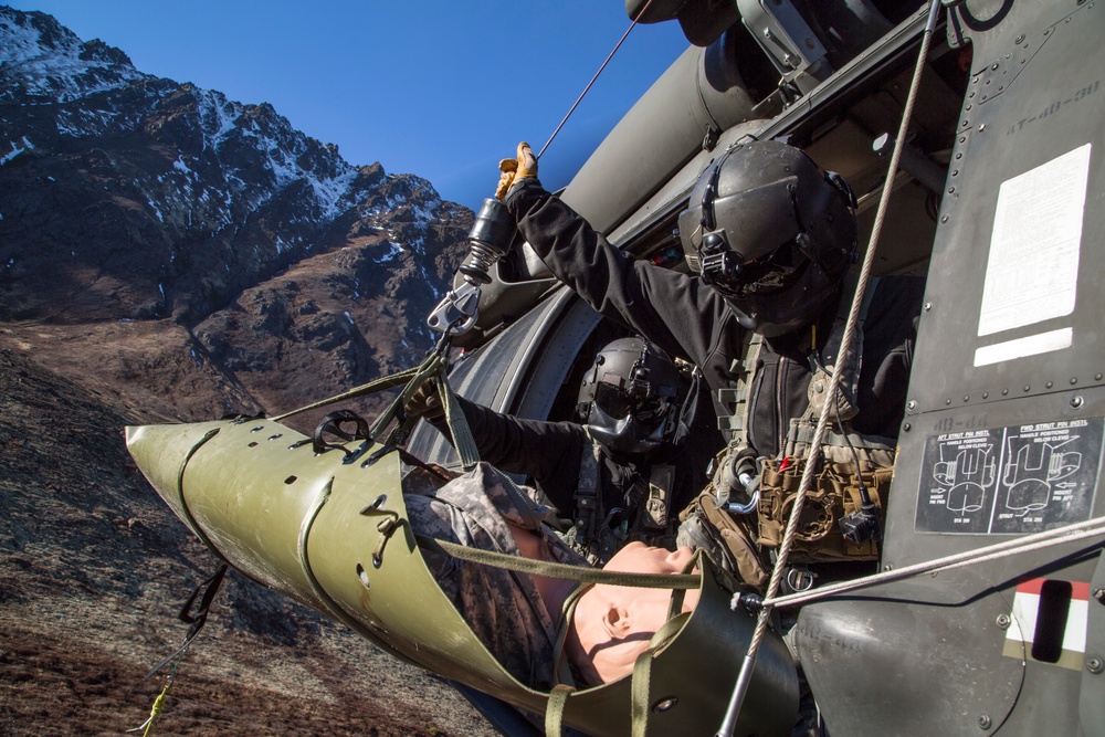 Alaska Army National Guard conducts rescue training