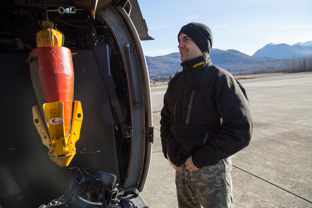 Alaska Army National Guard conducts rescue training