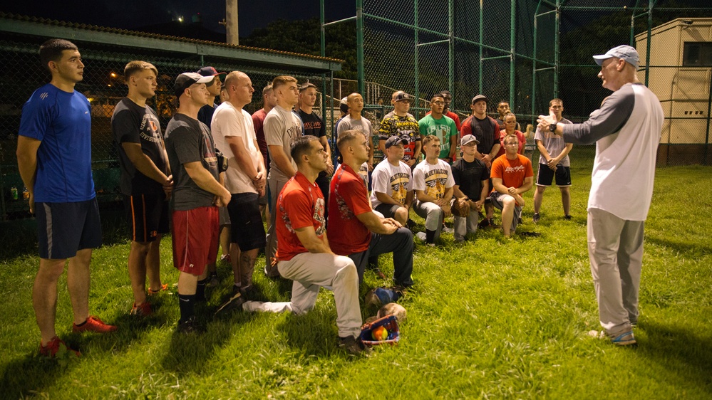 Marines play ball with MARFORPAC commander
