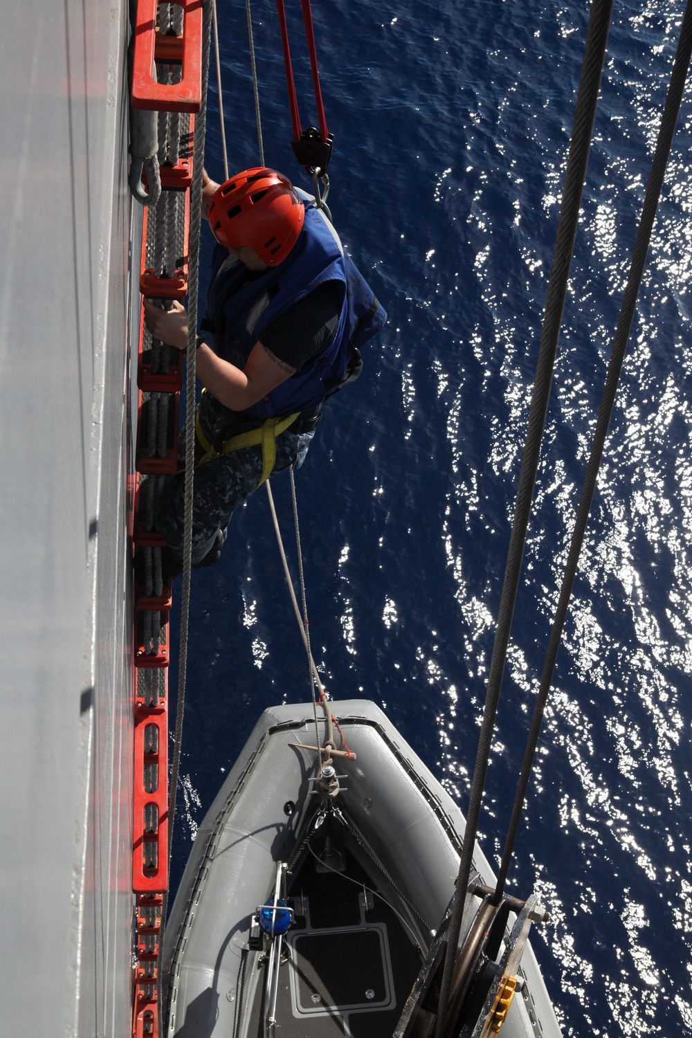 Sea Services team participates in maritime security with Pacific Island partners during KOA MOANA 15-3