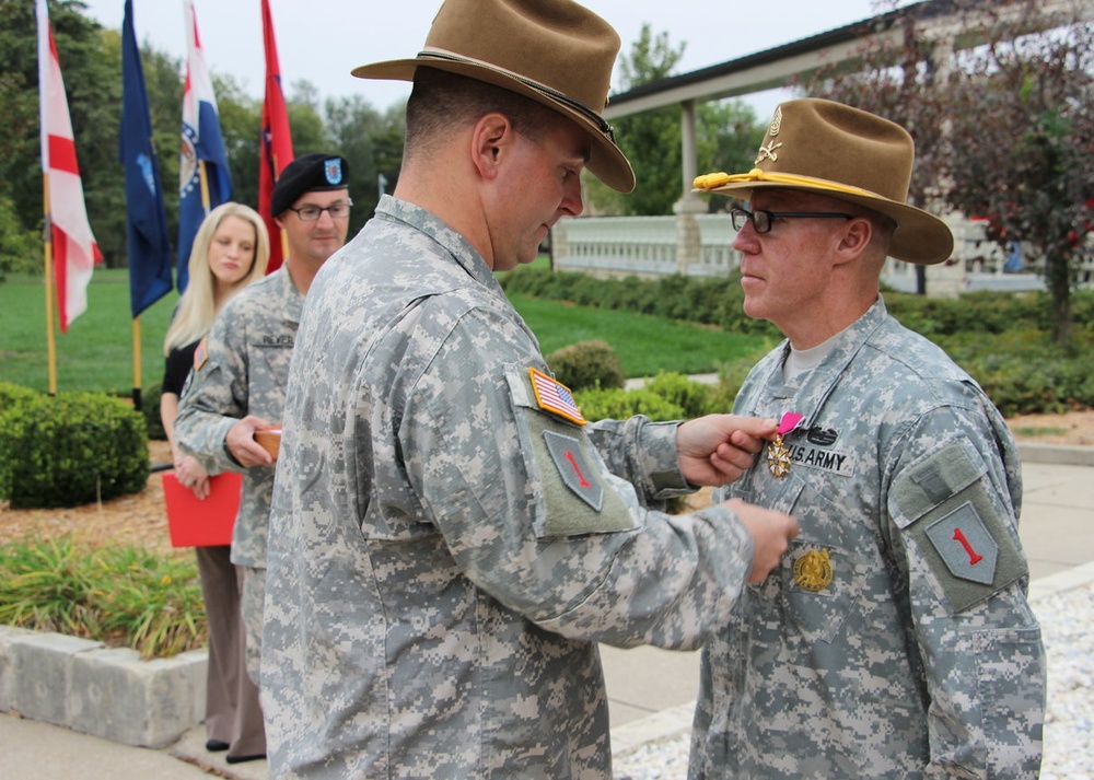 ‘Quarterhorse’ Soldiers bid farewell to top enlisted leader