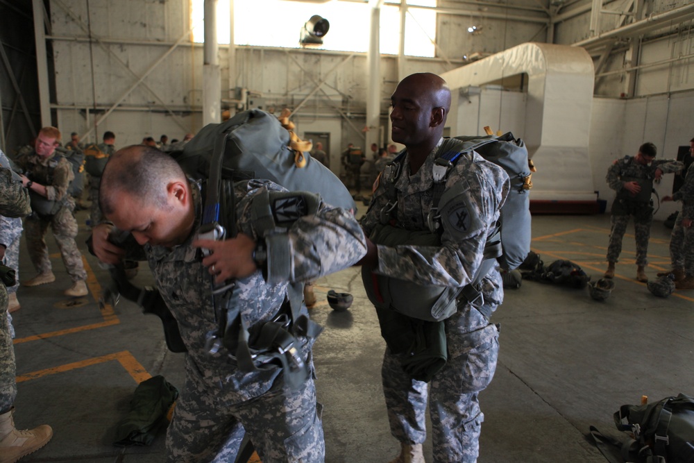 USACAPOC conducts C-27 familiarization jump