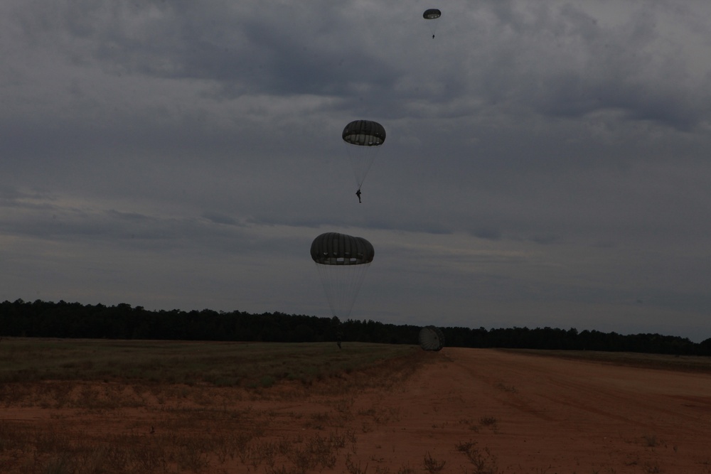 USACAPOC conducts C-27 familiarization jump