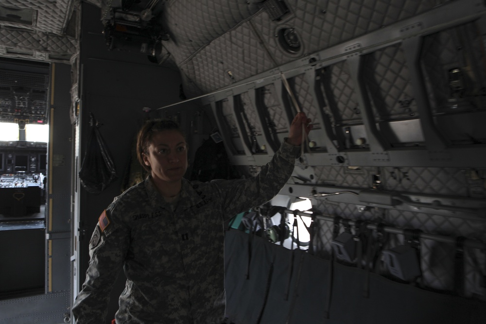 USACAPOC conducts C-27 familiarization jump in preparation for Operation Toy Drop