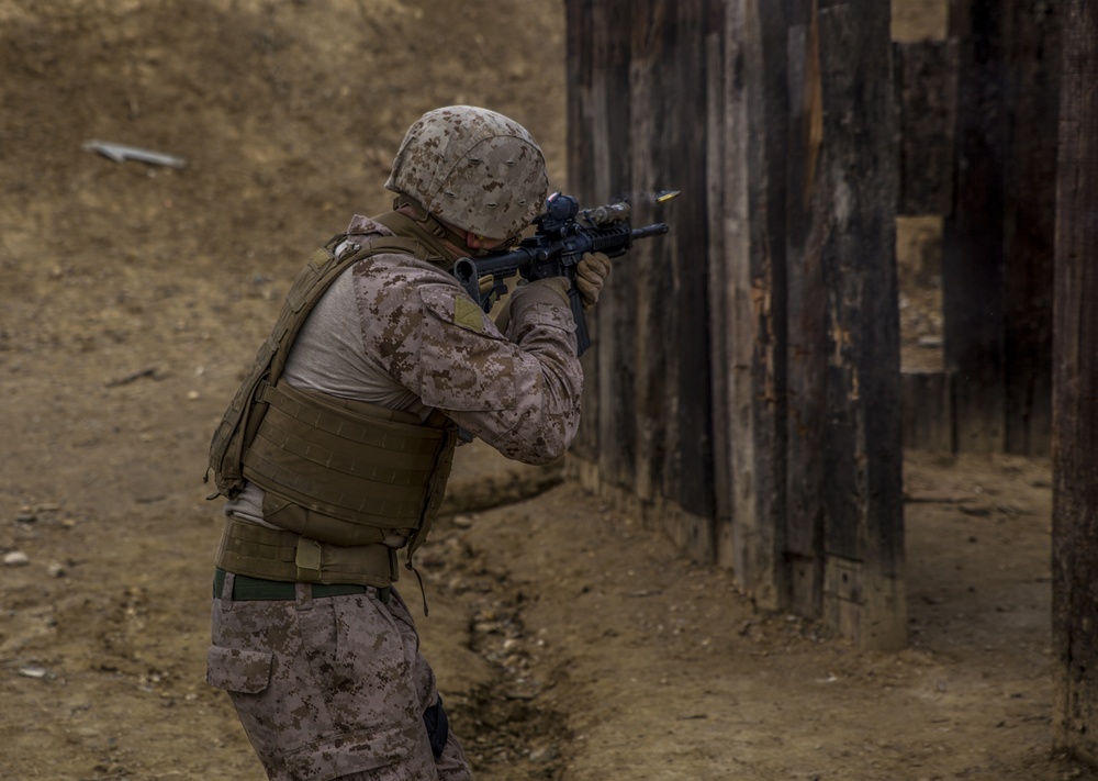 4th LAR Conducts Live Fire Drills in Spain