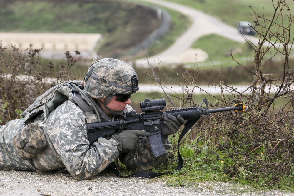 Basic leader course develops US Army leaders in Kosovo