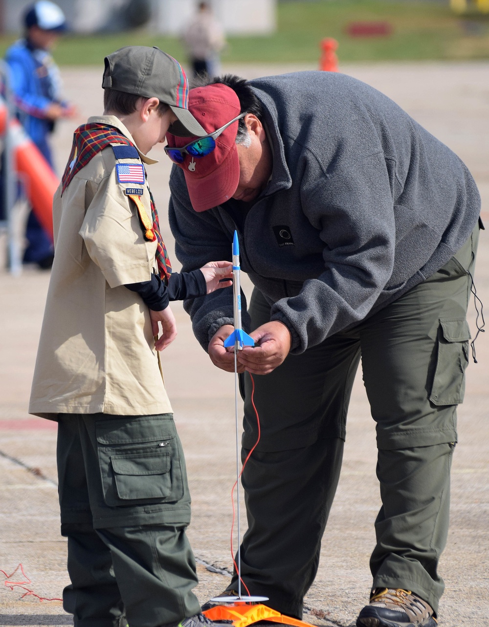 Attack Wing hosts rocketing recruiting event for BSA