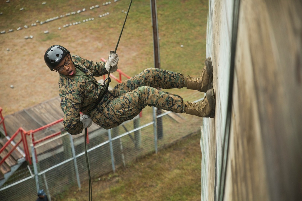 DVIDS - Images - Marine recruits test their limits, learn to rappel on ...