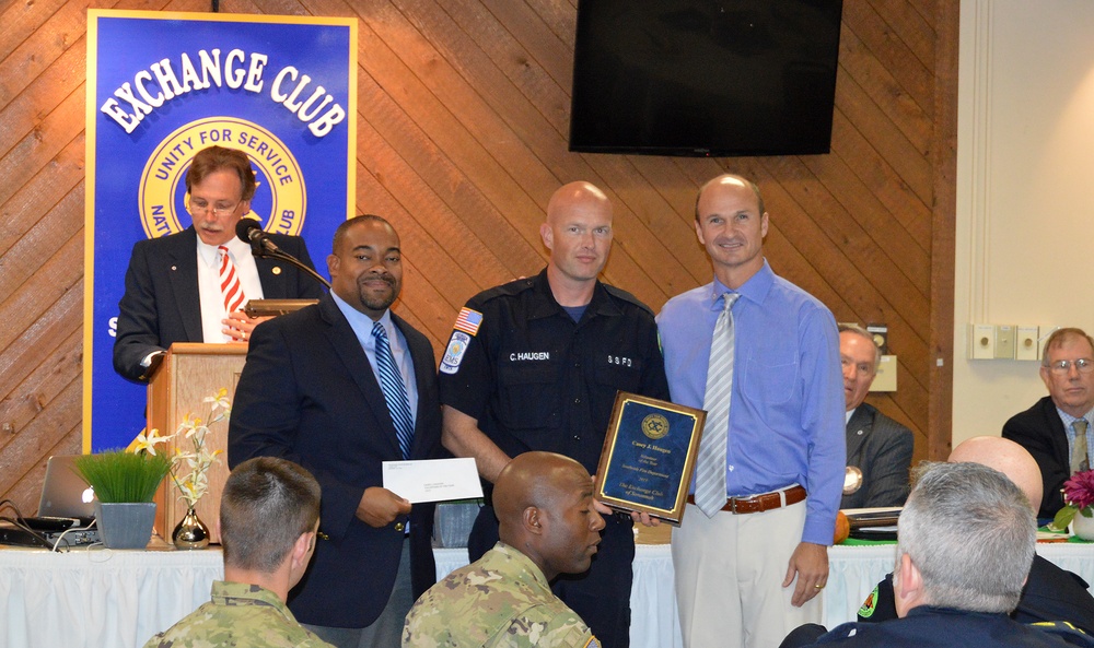3rd CAB Soldier receives Volunteer Firefighter of the Year award
