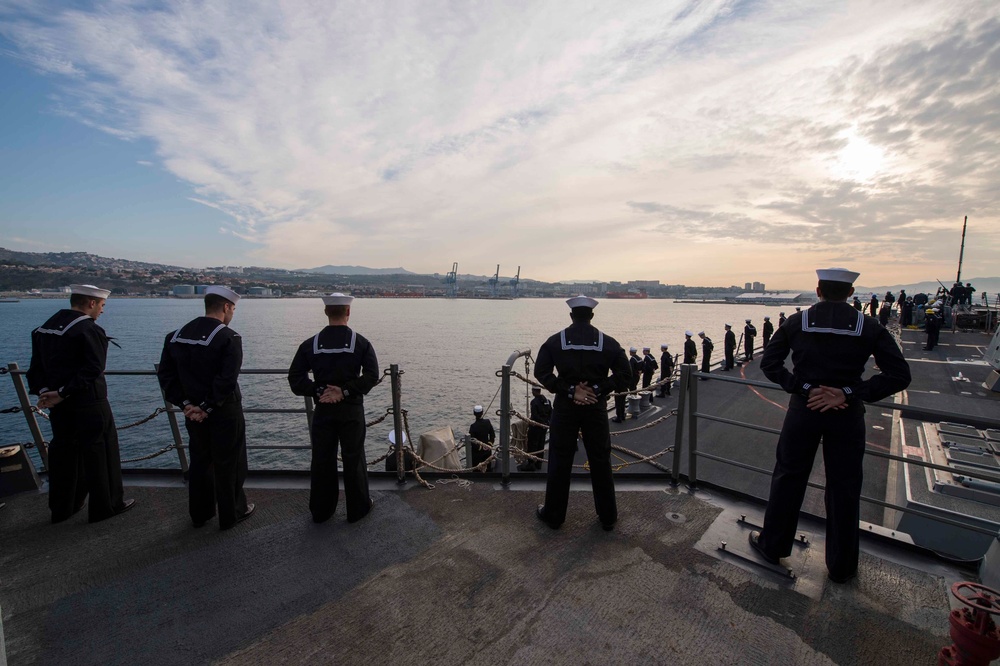 USS Farragut arrives in Marseille, France