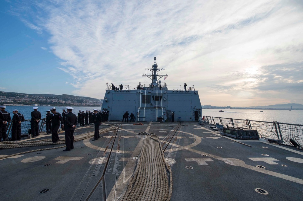 USS Farragut arrives in Marseille, France