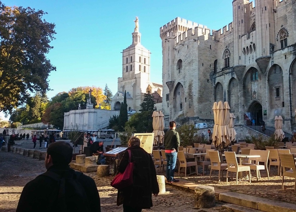 USS Farragut Sailors tour Palais de Papes