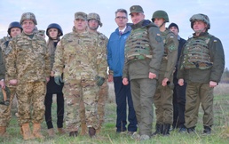 Sky Soldiers welcome US chief of staff of the Army to Fearless Guardian