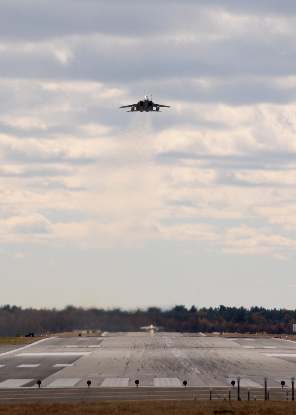 F15's deploy to Air Force Weapons Instructor School