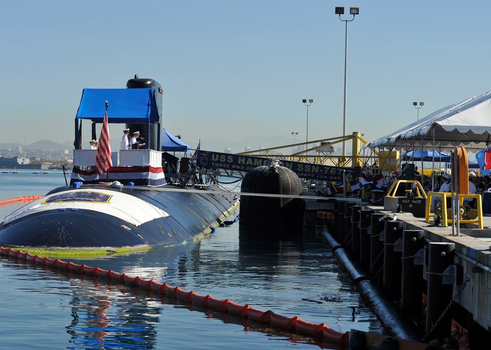 USS Hampton (SSN 767) change of command