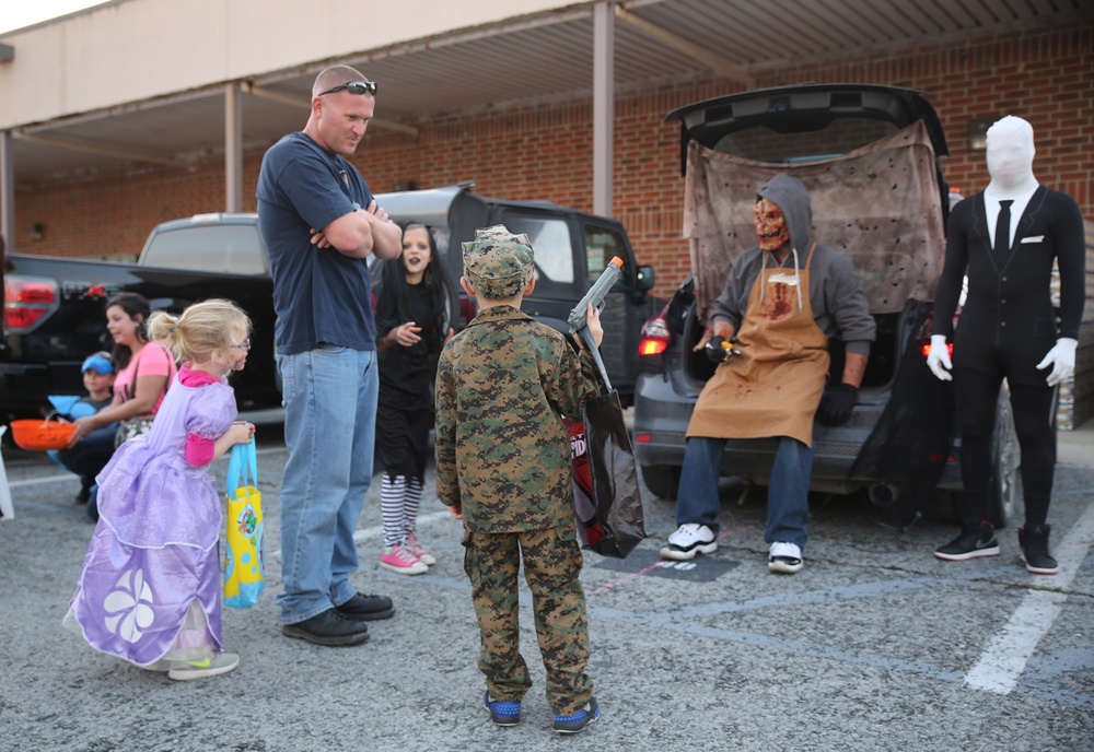 II MEF hosts “Trunk or Treat” Halloween events