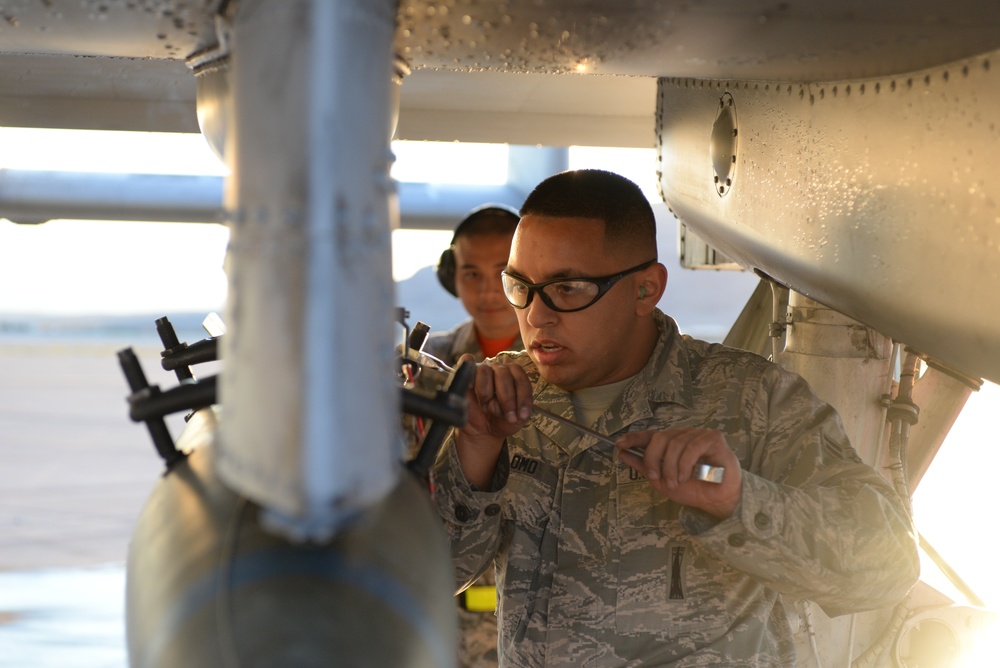 Airmen ’unload’ skills during load crew competition