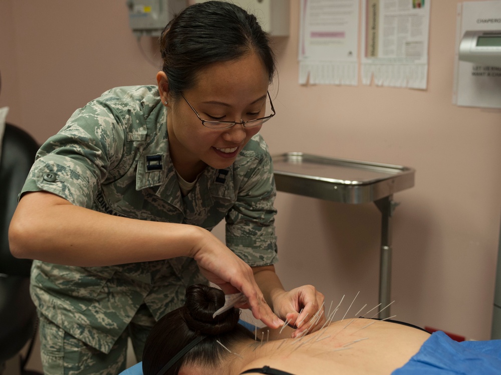 99th MDG providers receive acupuncture training