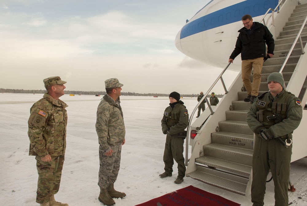 Secretary of defense visits Fort Wainwright