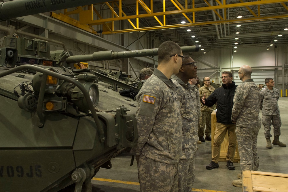 Secretary of defense visits Fort Wainwright