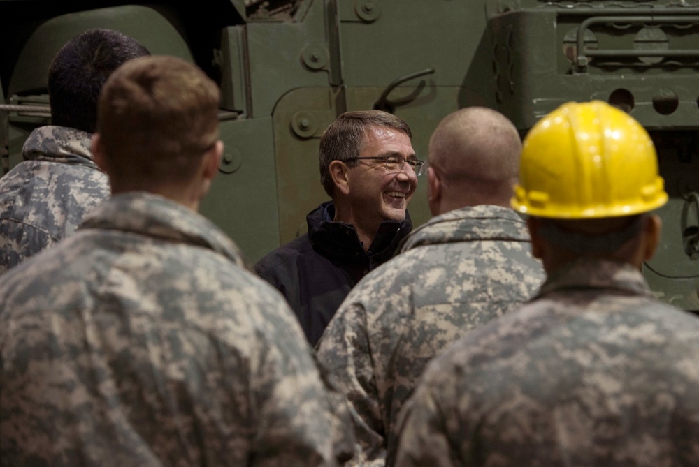 Secretary of defense visits Fort Wainwright