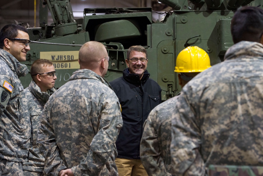 Secretary of defense visits Fort Wainwright