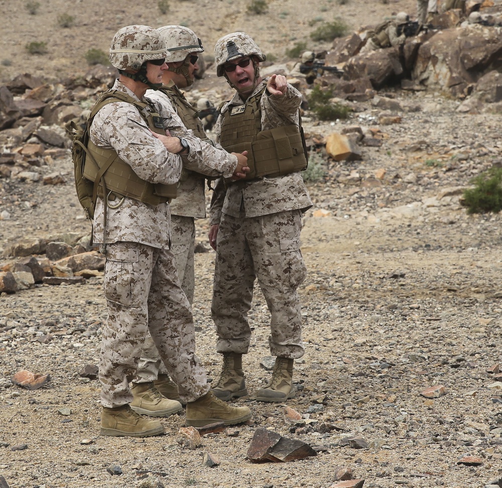 2nd Marine Division Commanding General Observes the MAGTF at ITX 1-16