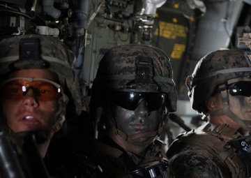 Marines with 1/2 take it to the Jungle during regimental air assault