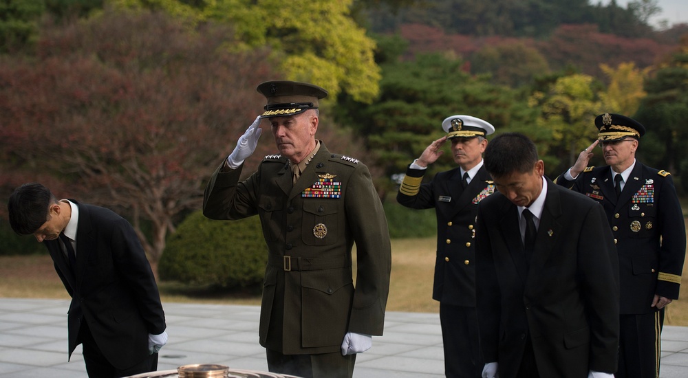 19th Chairman of the Joint Chiefs visits Korea