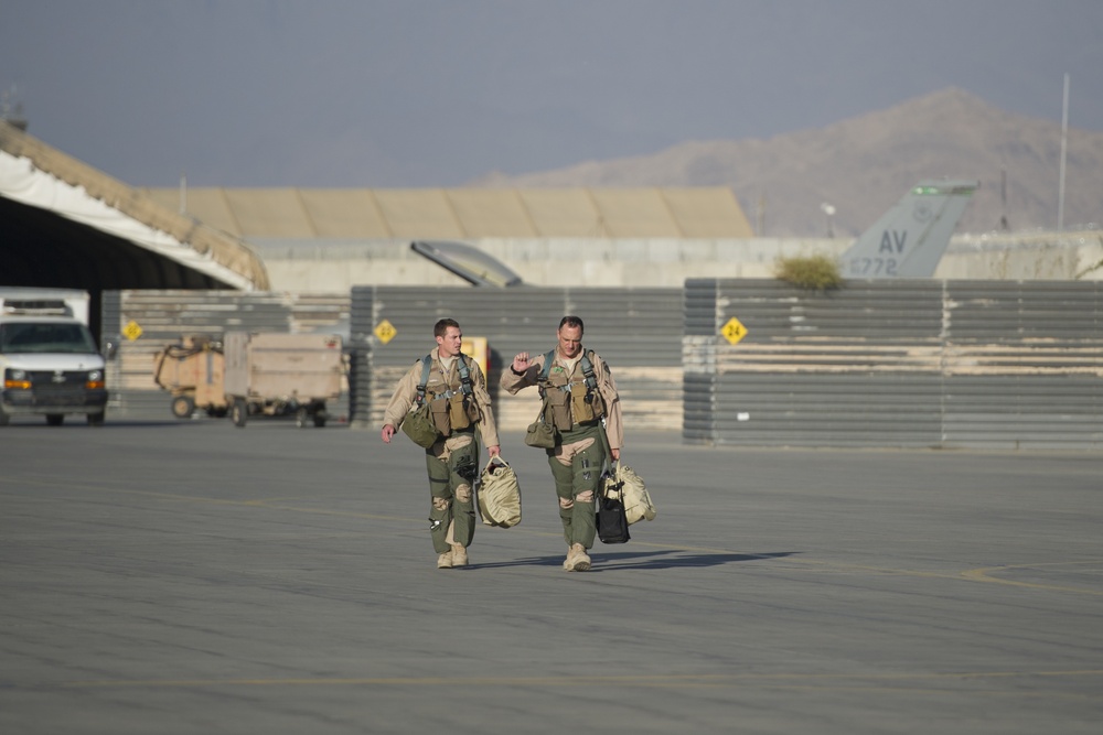 ‘Black Widows’ arrive at Bagram for final F-16 deployment