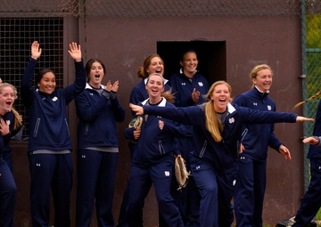 UND holds softball clinic at Ramstein