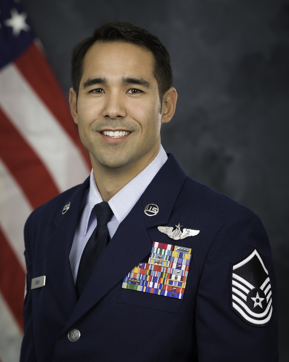 Official portrait, Master Sgt. Jonah M. Graw, US Air Force