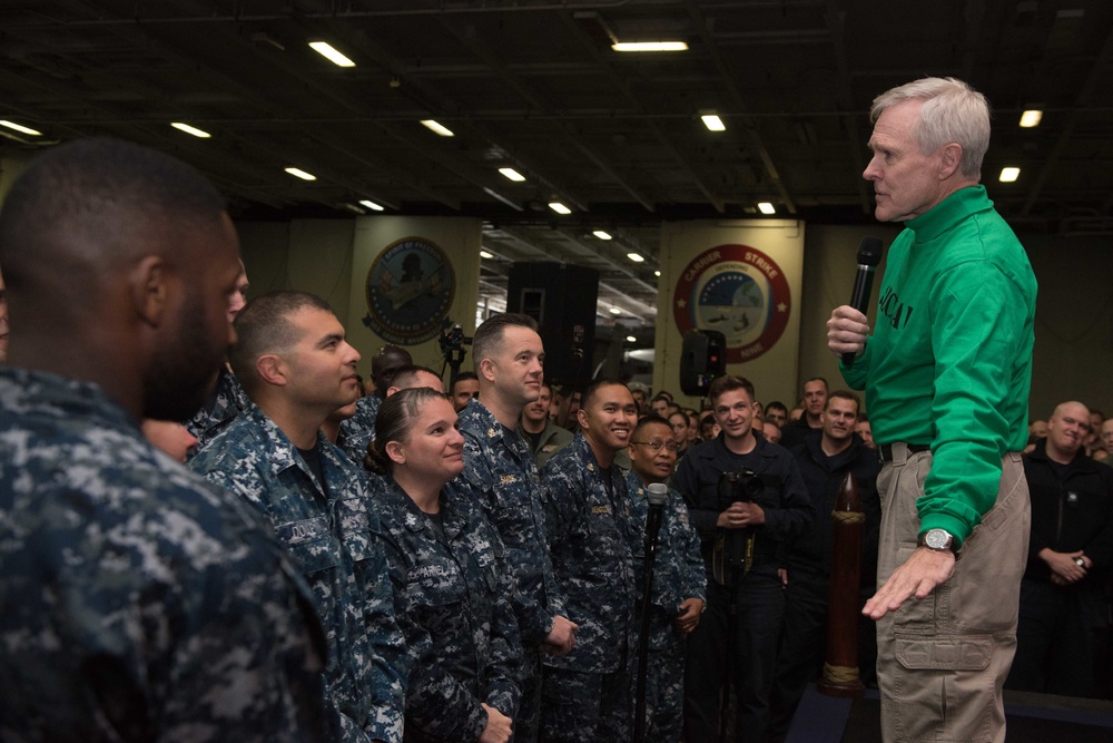 Mabus visits USS George Washington