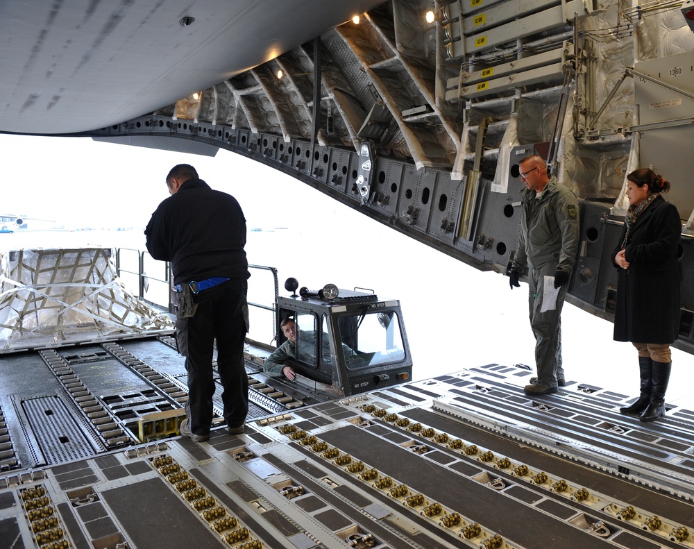 Port dawg moves cargo, reaches milestone